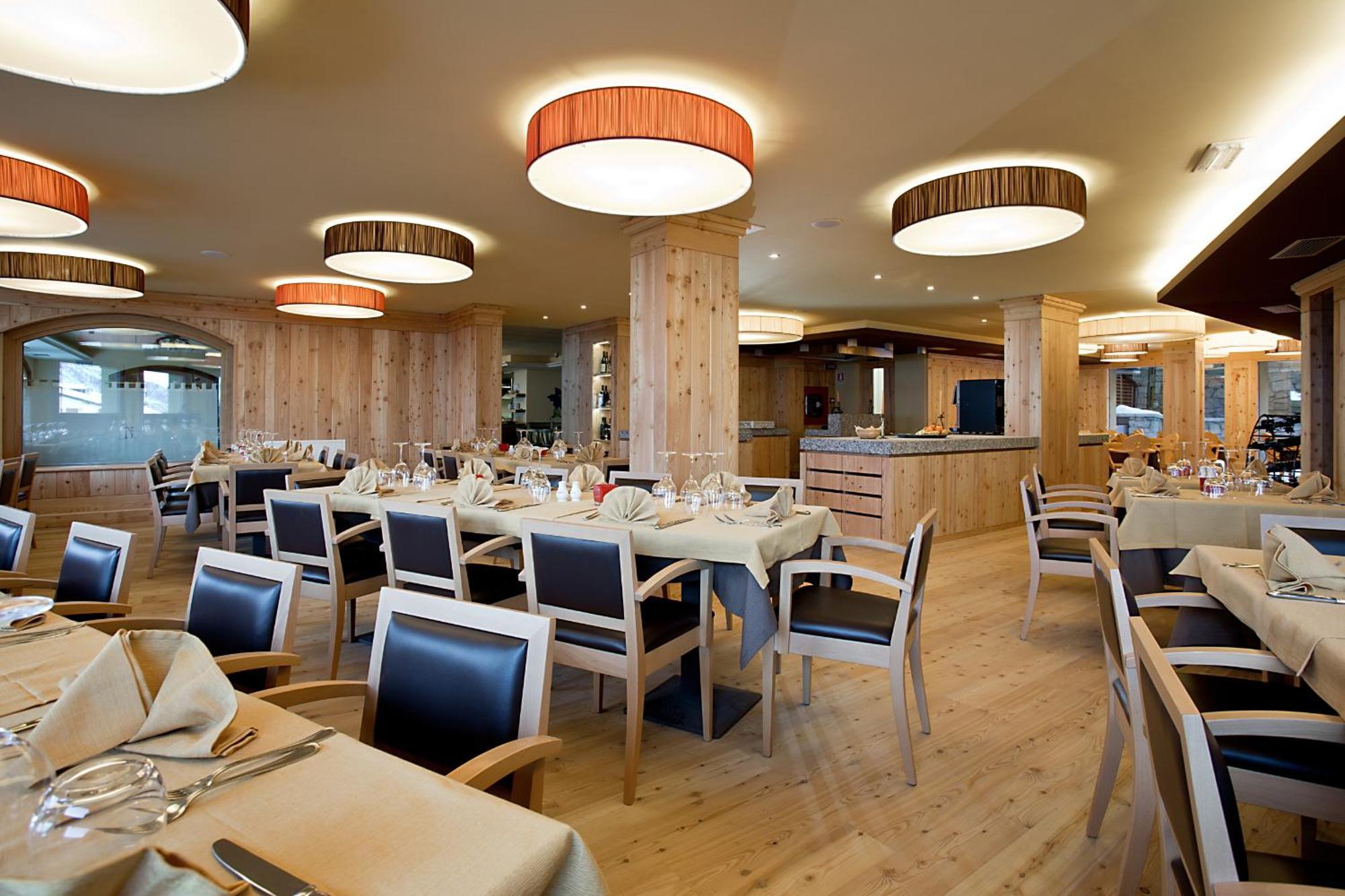Hotel Delle Alpi Passo del Tonale Bagian luar foto